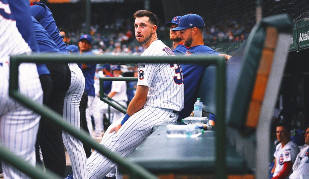 Cubs’ Manager says Kyle Tucker Was Playing Through Hairline Fracture in Hand