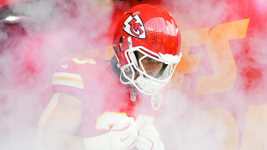 Chiefs star speaks out after fighting with teammate in loss