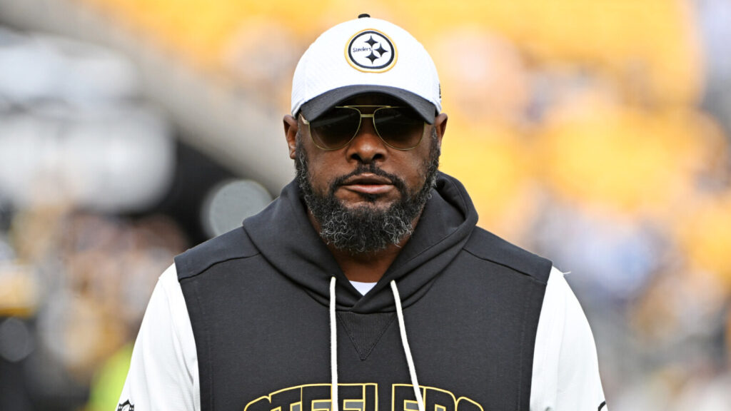 ‘Trash’: Steelers coaches under fire from former players