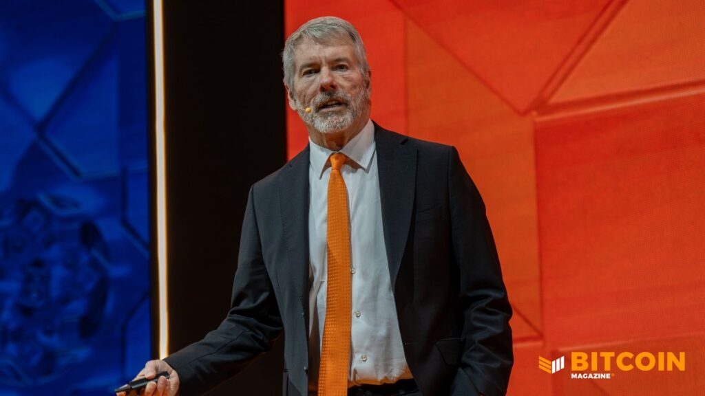 Strategy ($MSTR) Hits 52-Week Low As Bitcoin Crashes To $83k