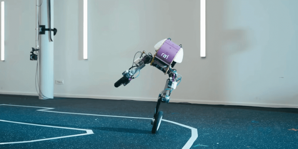 Videos: Bipedal Robot, NASA Robots, Aibo app, and More
