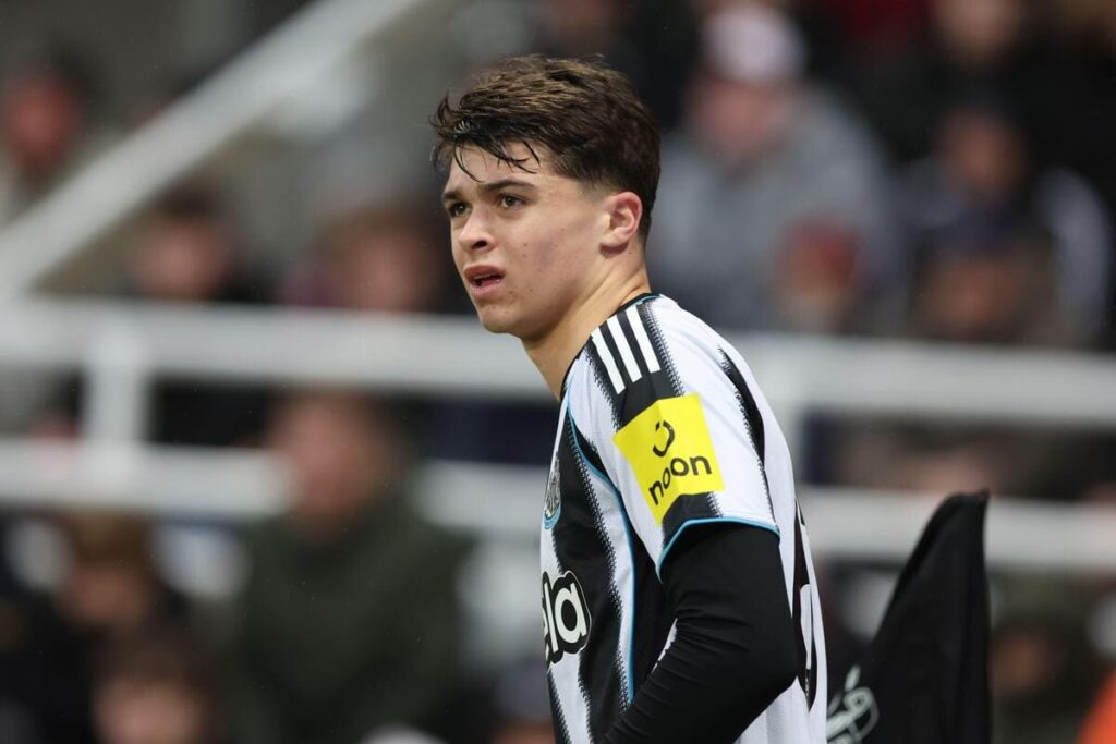 Newcastle rising star targeting injury return against Barca