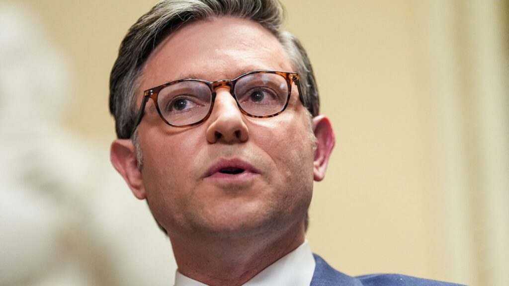 House passes bill to fully fund DHS through May 22; top Democrat says ‘dead on arrival’ in Senate