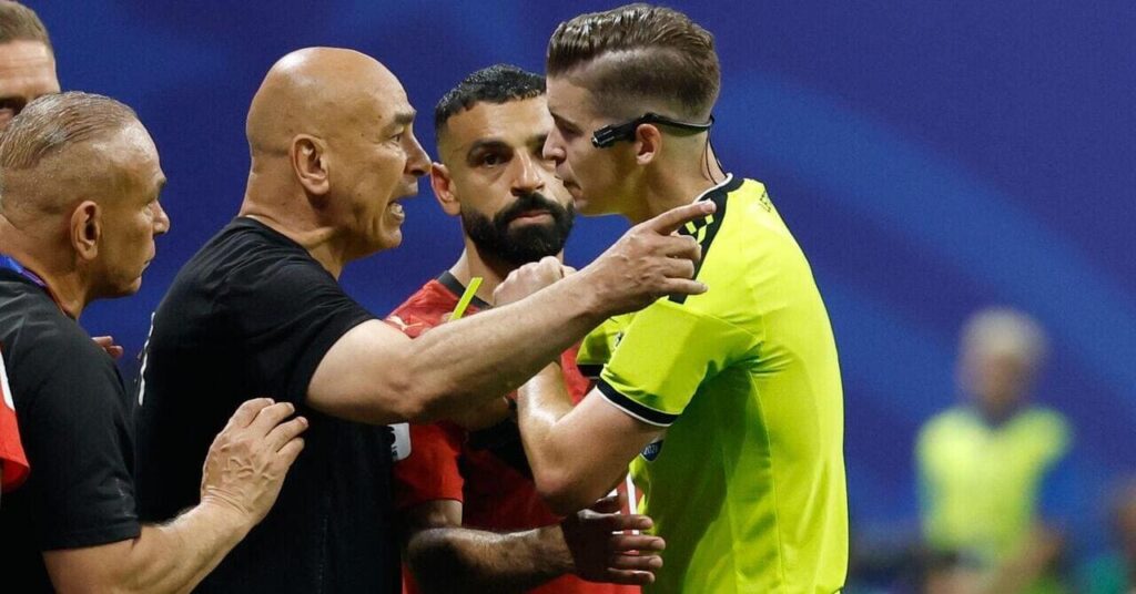 ‘The cup is directed towards Argentina’