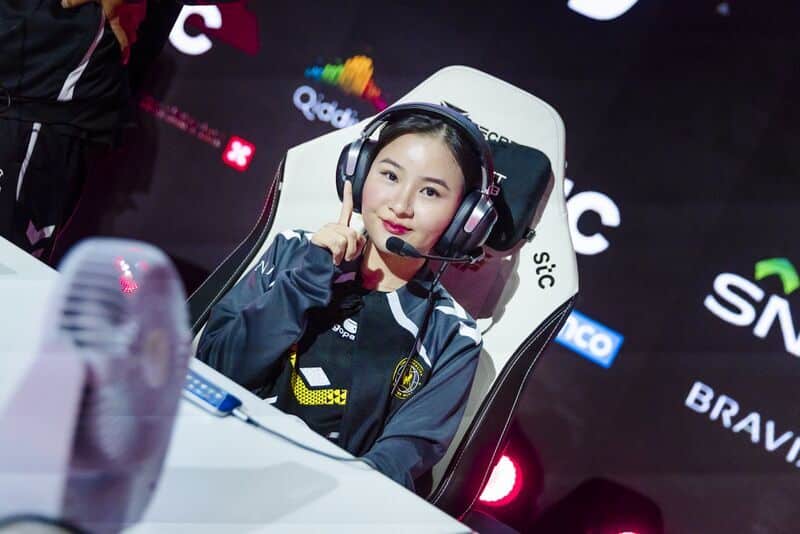 Team Vitality MLBB pro Vivian on overcoming challenges and judgement to become a top esports pro