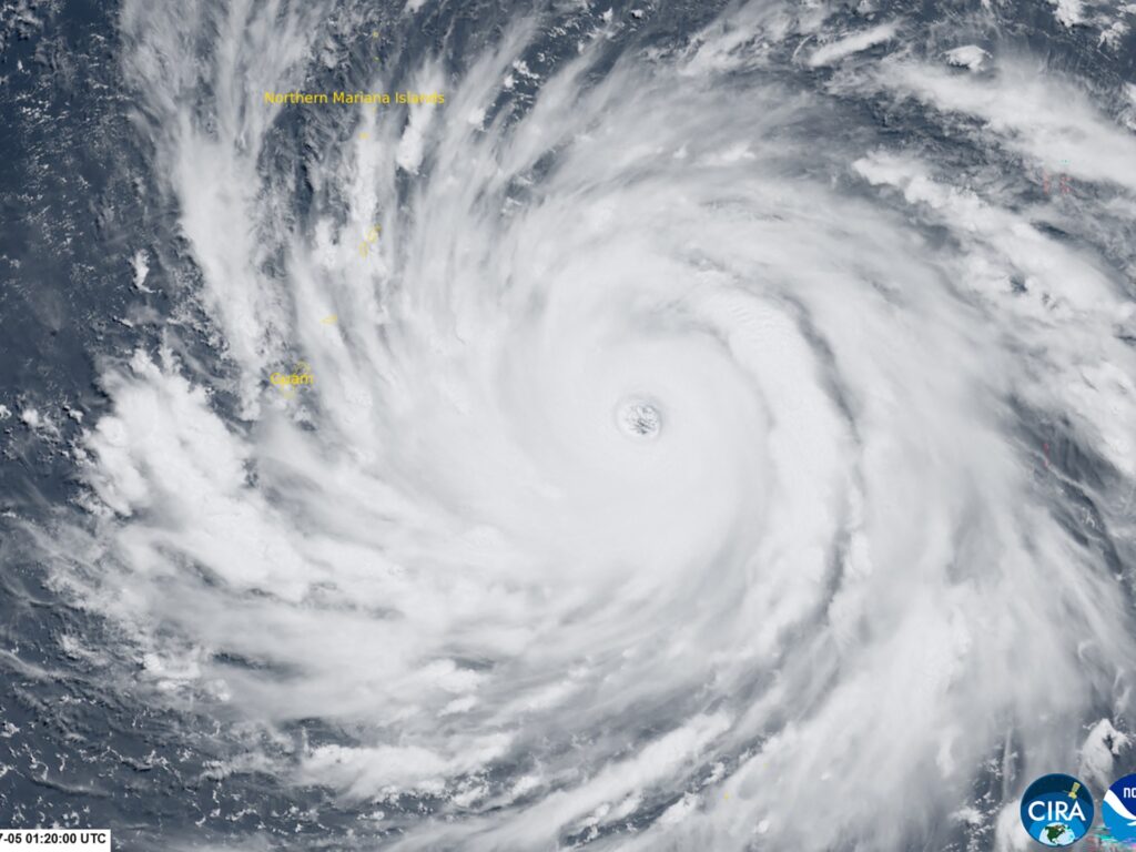 Hundreds of thousands evacuated as Typhoon Bavi barrels towards China | Climate News