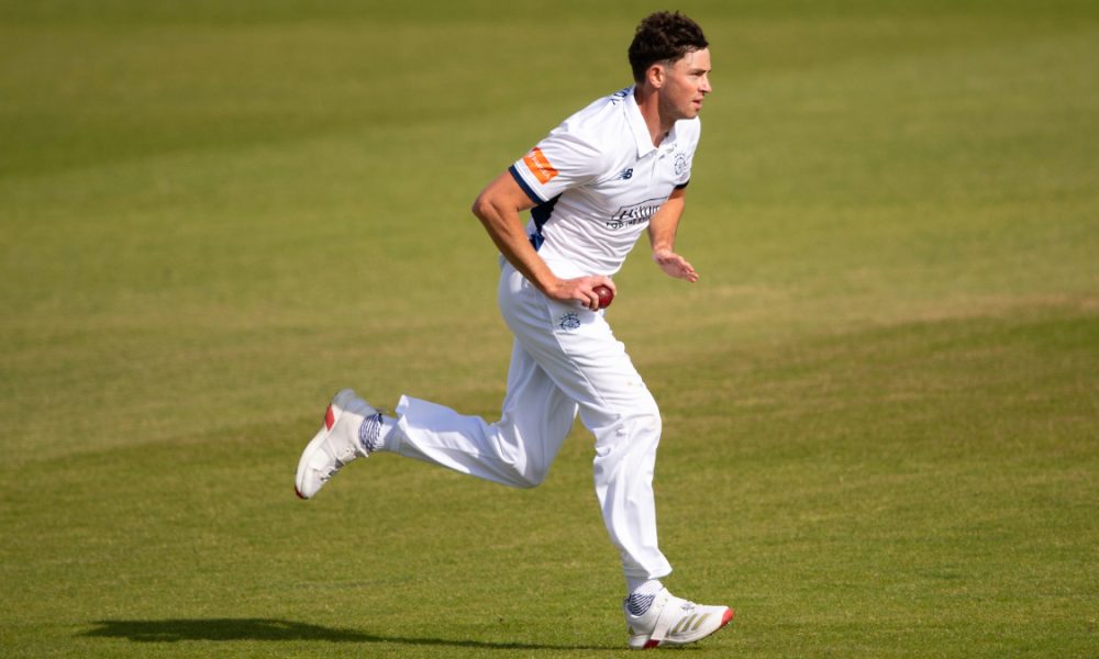 Hampshire’s John Turner retires from professional cricket