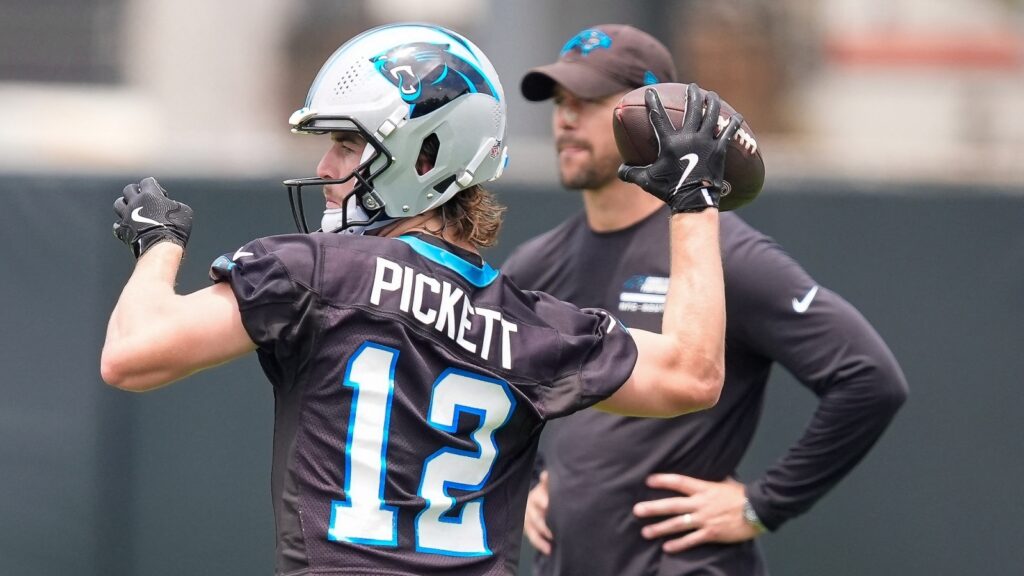 The ‘Active 300-yard NFL passers’ quiz