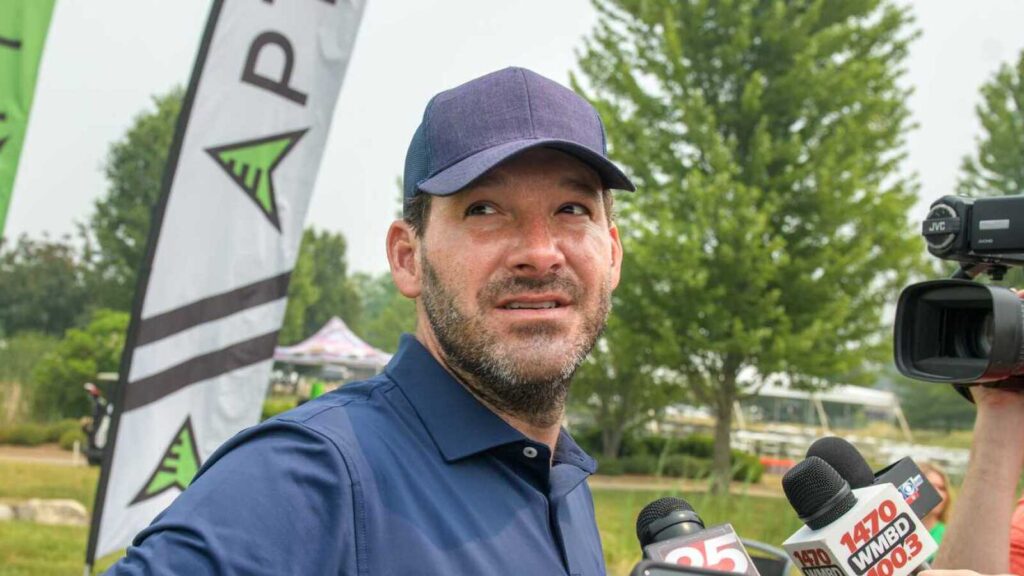 CBS gives Tony Romo update amid uncertain future after arrest