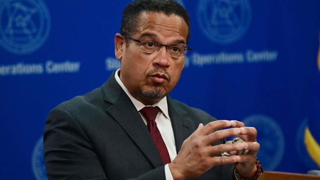 Minnesota official sues Texas governor to force ICE agent’s extradition | Migration News