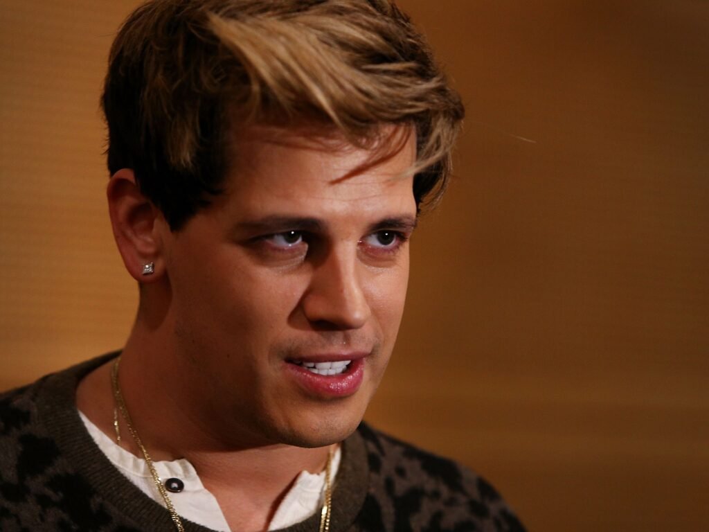 Far-right UK provocateur Milo Yiannopoulos detained by ICE in US | Migration News