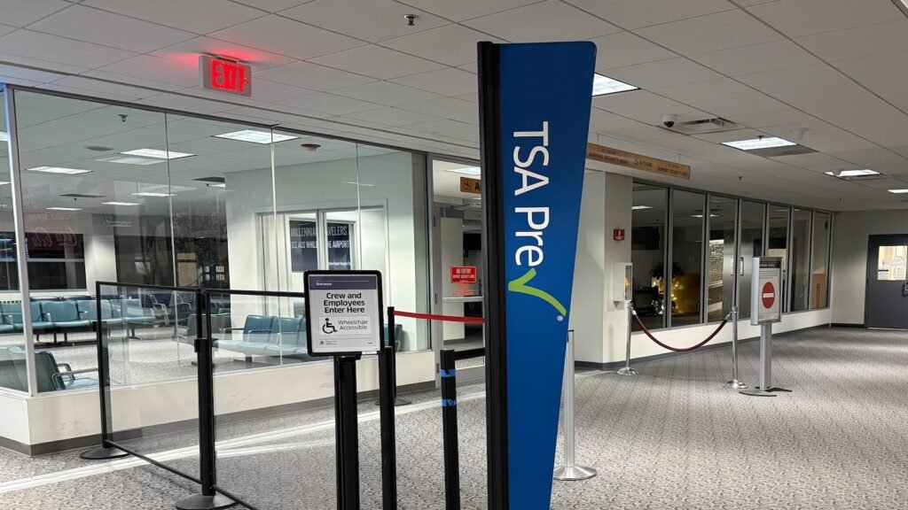 TSA launches program allowing non-travelers past security