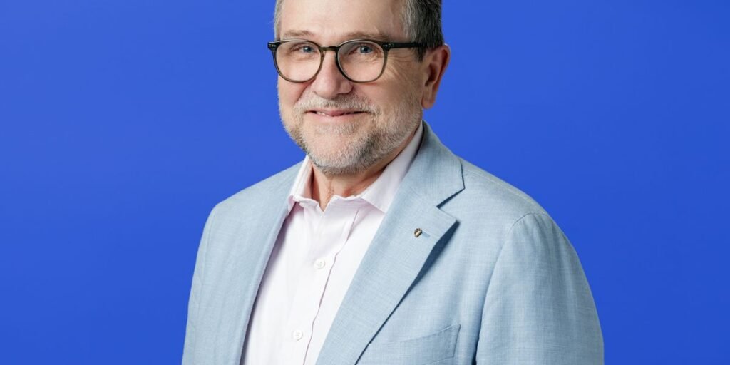 Manfred “Fred” Schindler Is 2027 IEEE President-Elect